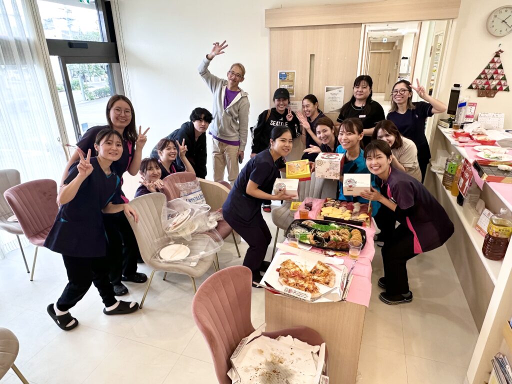 スタッフ集合写真